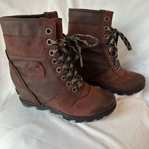 Sorel, Women’s 9.5, Lexie Wedge, Cattail
